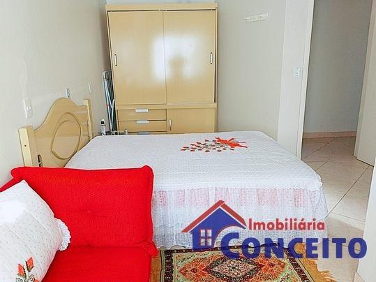 C11 - Linda residência com suíte em região de moradores - Foto 14