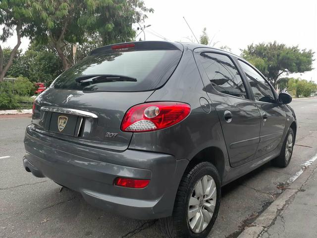 Peugeot 207 XR 1.4 Flex 2012 Completo - Foto 5
