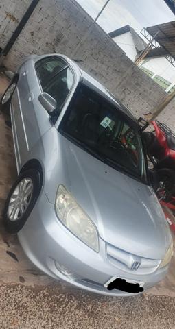 Vendo honda civic 2004/2004 completo, automático - Foto 3