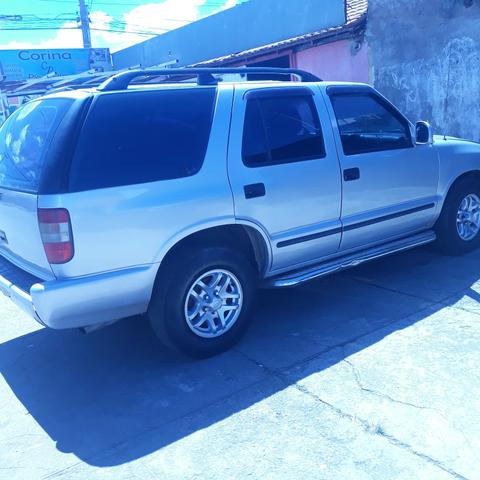 Vendo blazer 99 diesel - Foto 4