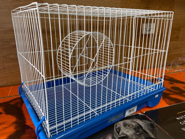 Gaiola grande com rodinhas para porquinho-da-índia 