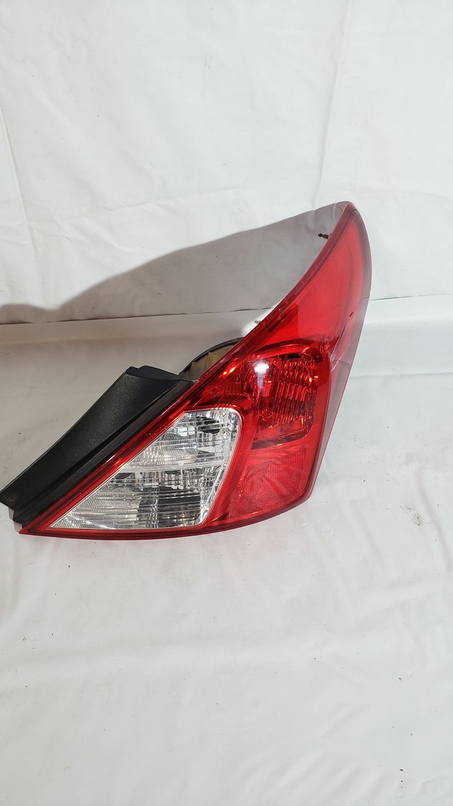 Lanterna Nissan Versa Ld Original  - Foto 3
