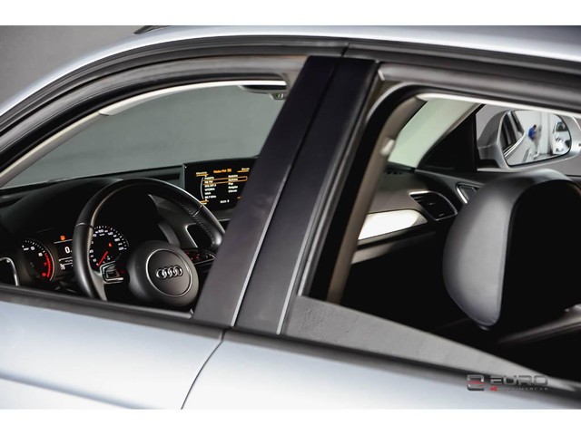 Audi Q3 1.4 AMBIENTE - Foto 6