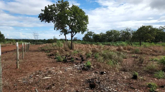 Vende-se terreno comercial 7.000m2 no JD.Niteroi em Várzea Grande-MT