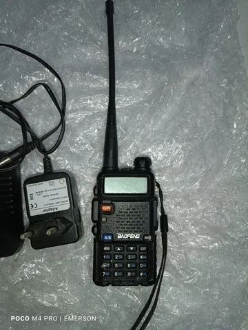 1 Rádio COMUNICADOR BAOFENG UV5R usado