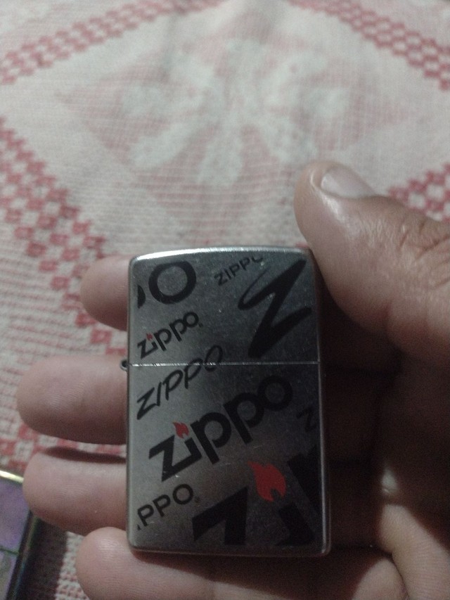 Isqueiro Zippo 