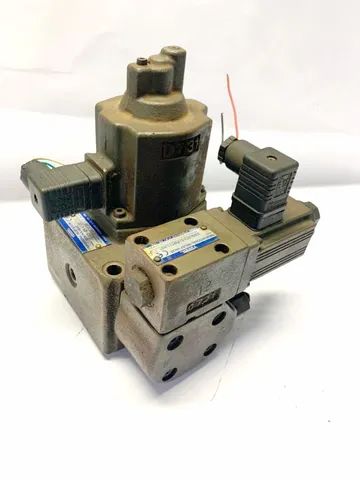 Controlador proporcional de válvula Solenóide YUKEN EFBG-03-125-C