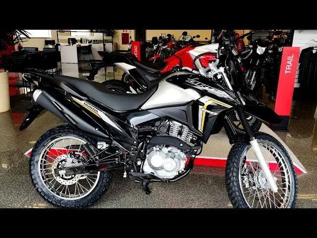 Bros troco por apartamento e assumo parcelas ano 2023 - Trail impecável!