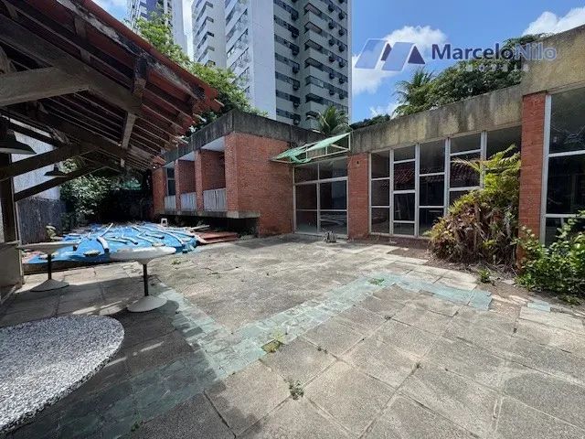 Casa em Casa Forte, terreno com 950m2, 04 Quartos e Piscina - Foto 3