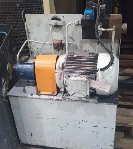 Unidade Hidraulica motor Eberle 2cv bomba variavel racine com vickers reservatorio 60 lit