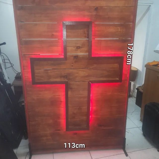 Painel cruz com Leds