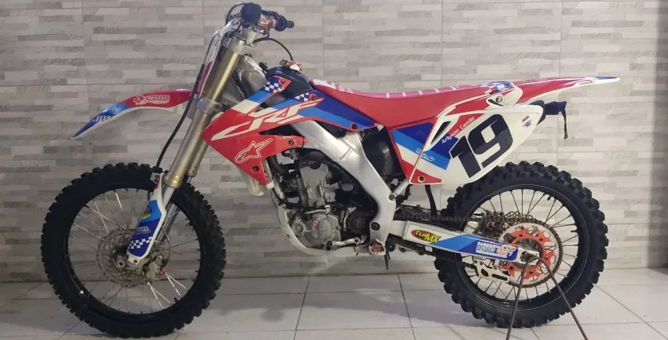 CRF 250 R ANO 2009
