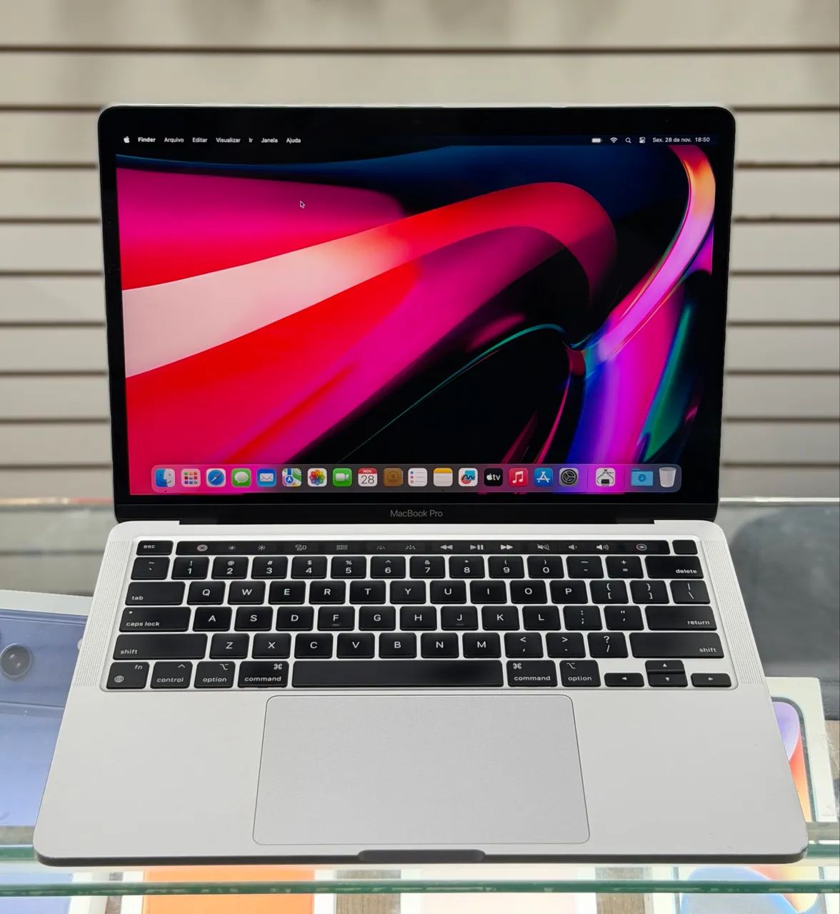 Macbook pro m2 13 polegadas touch bar 8gb / 256gb LOJA FÍSICA