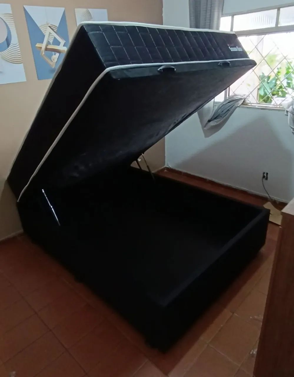 Cama box baú Black status molas ensacadas 
