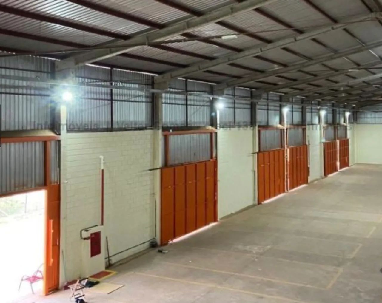 Galpão 600m2  900m2  1.500m2  1.800m2  2.000m2 - Foto 3