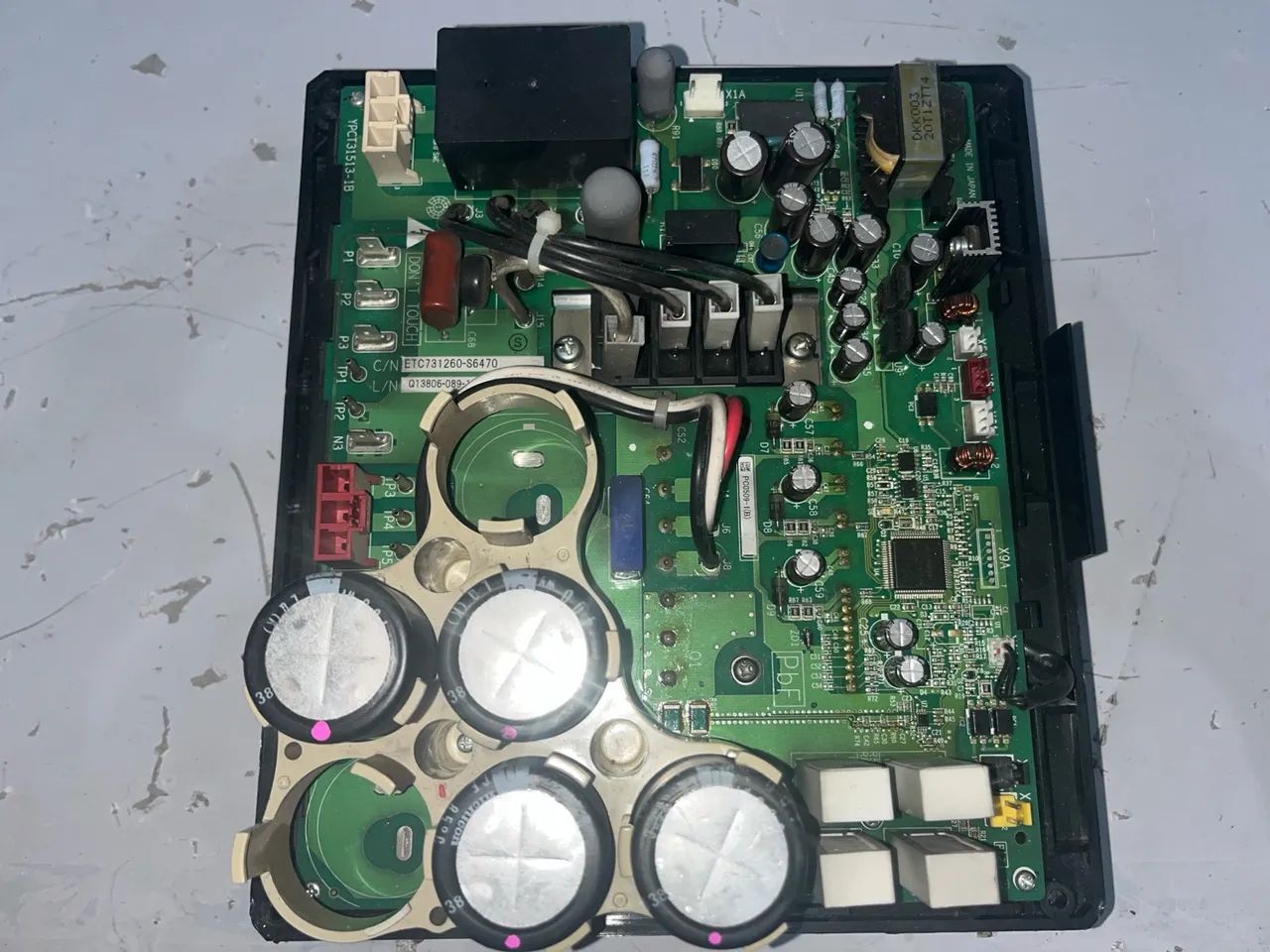 PLACA DAIKIN (PC0509-1B)