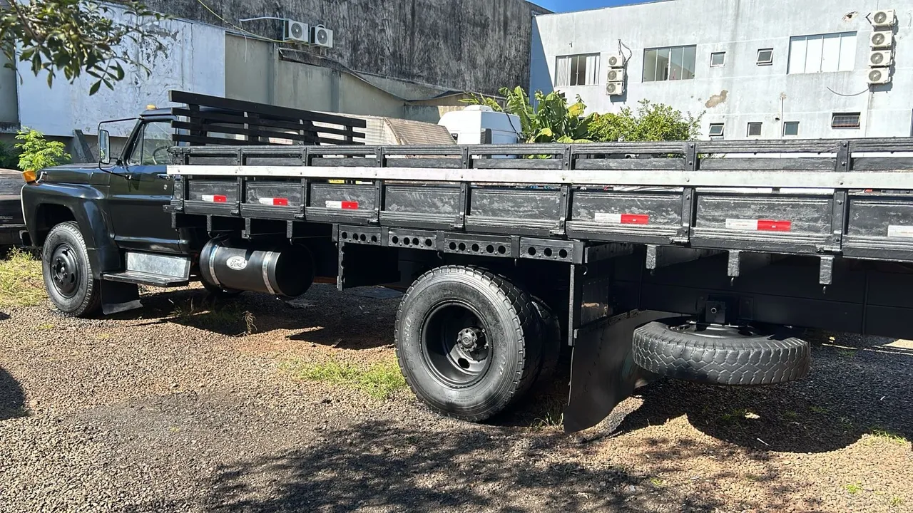 FORD F 11.000 ano 88 R$ 39.500