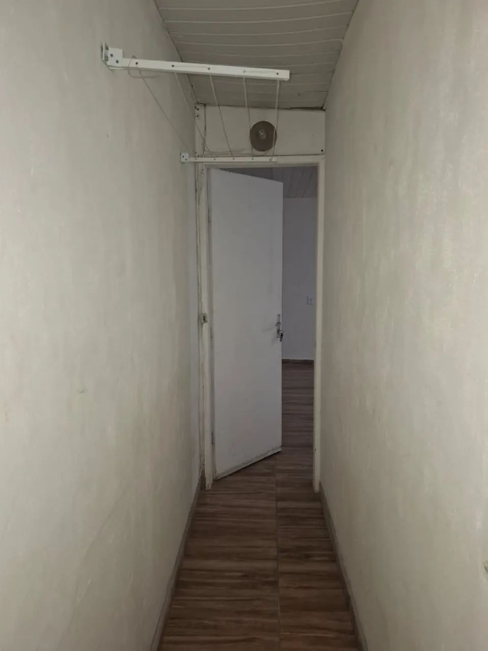 Alugo kitnet em Piedade.