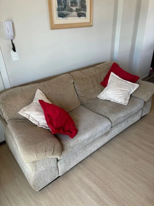 Sofá de 3 lugares em ótimo estado