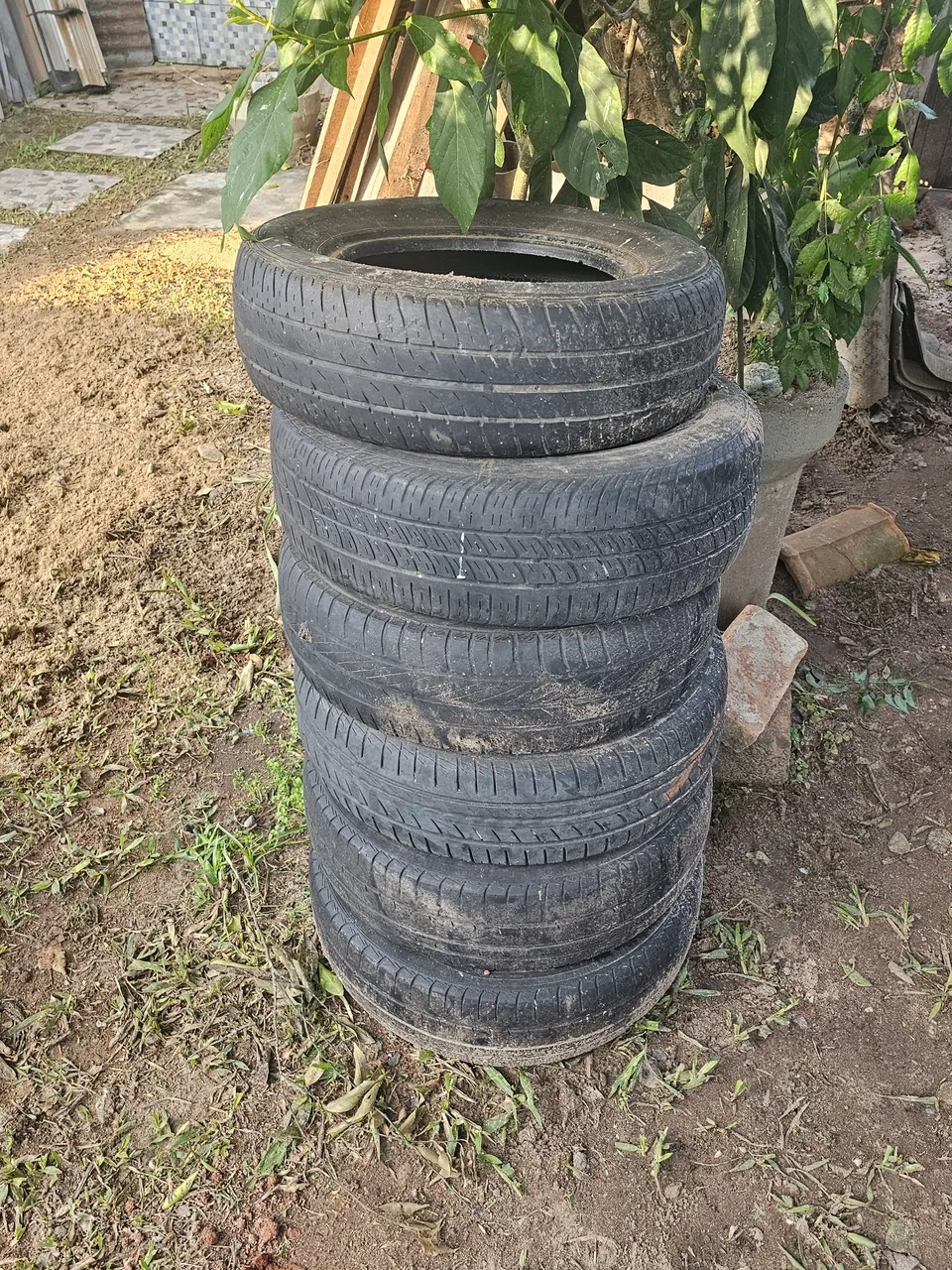 6 Pneus Usados