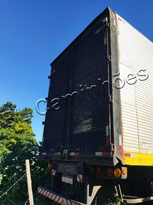 Carreta Baú , SR Randon , ano 97, 28 Paletes  - Foto 3