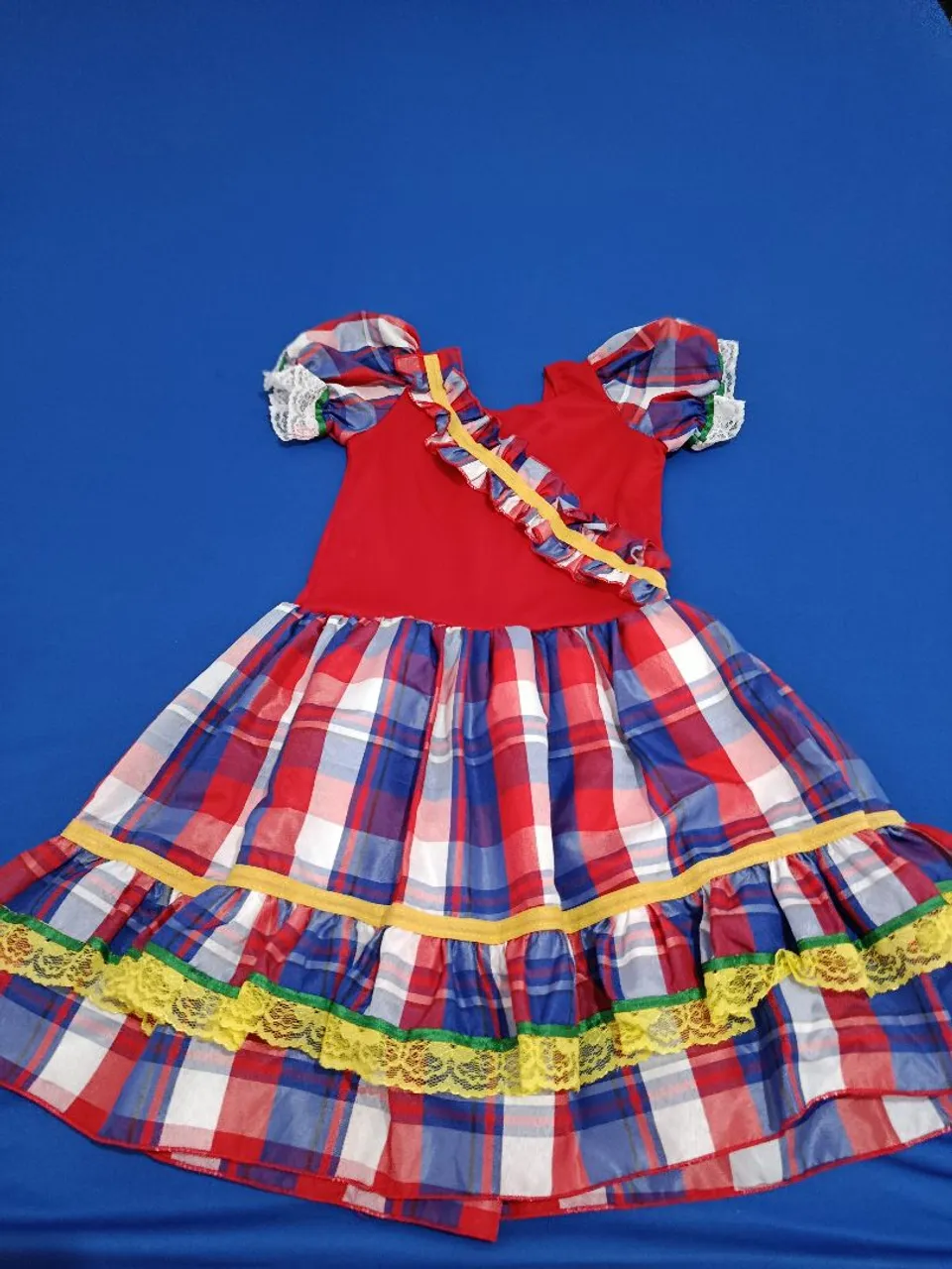 Vestido infantil de quadrilha