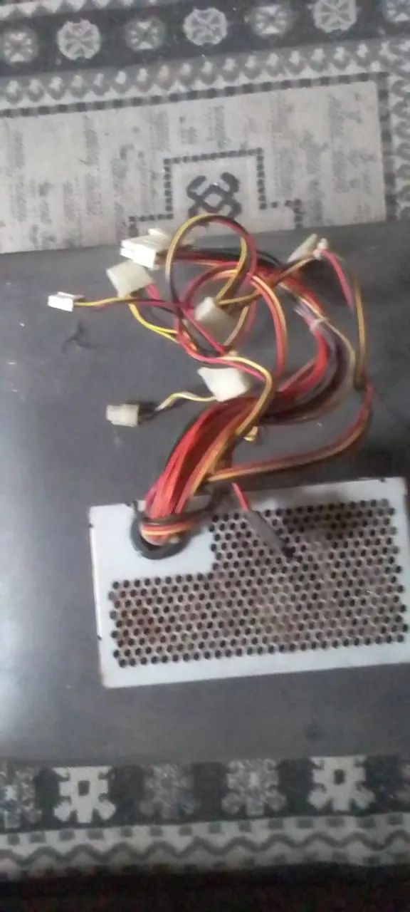 Fonte de computador 200w fonte PC usada - Foto 2