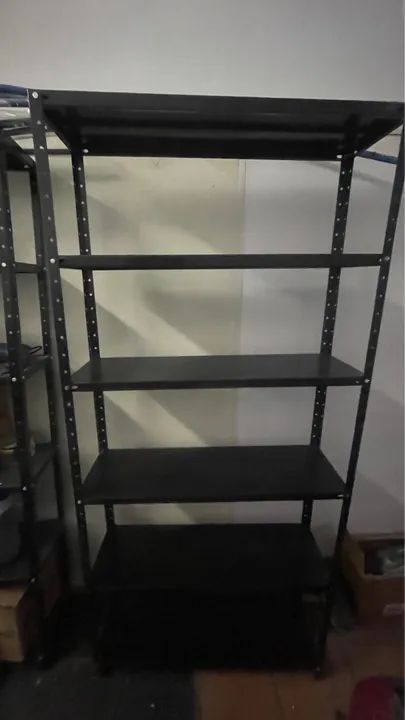 ESTANTE EM AÇO REFORÇADA ÓTIMO ESTADO  - Foto 3