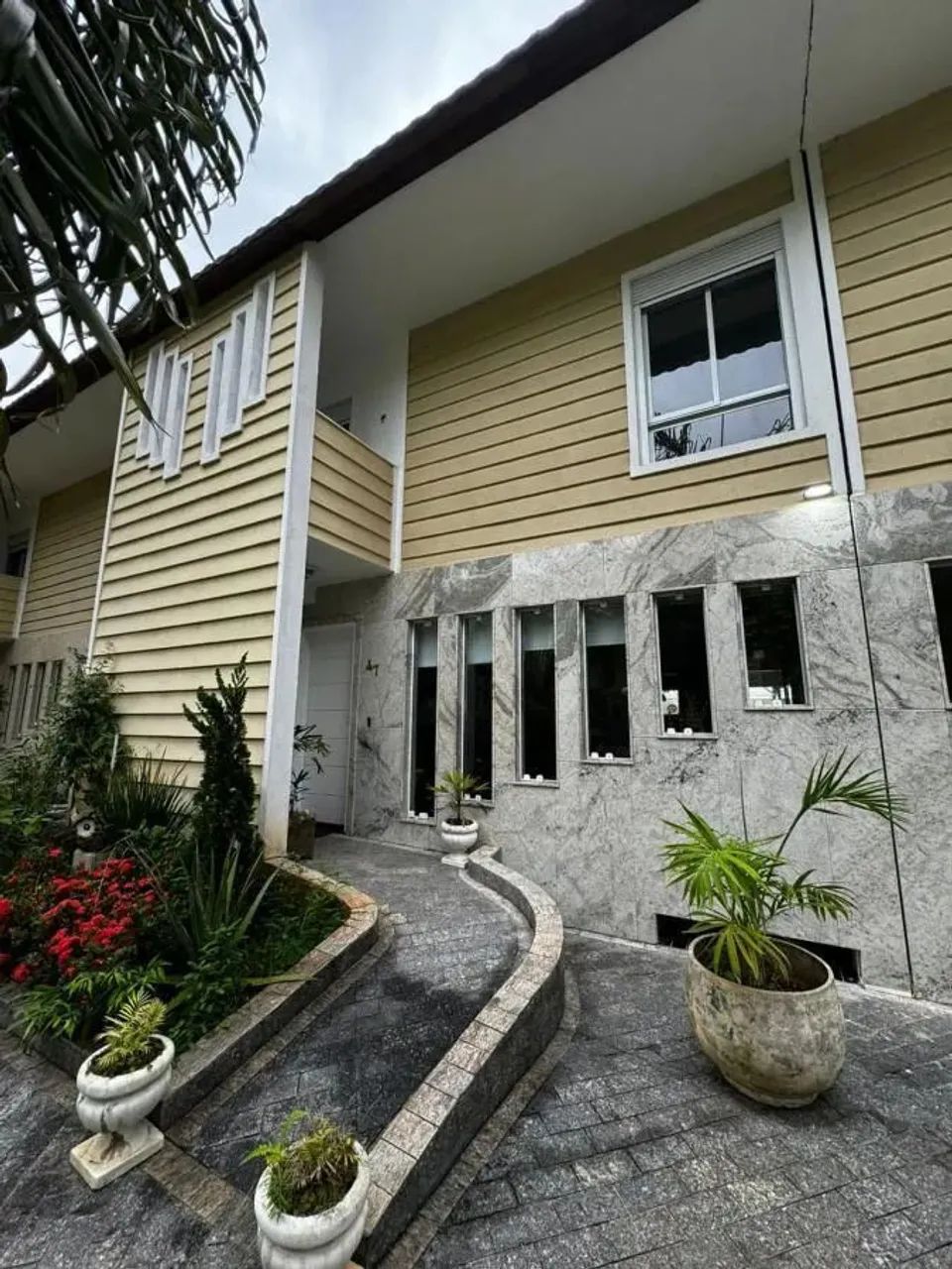 Casa em Condomínio para Venda em Praia Grande, Nova Mirim, 3 dormitórios, 3 suítes, 1 banh