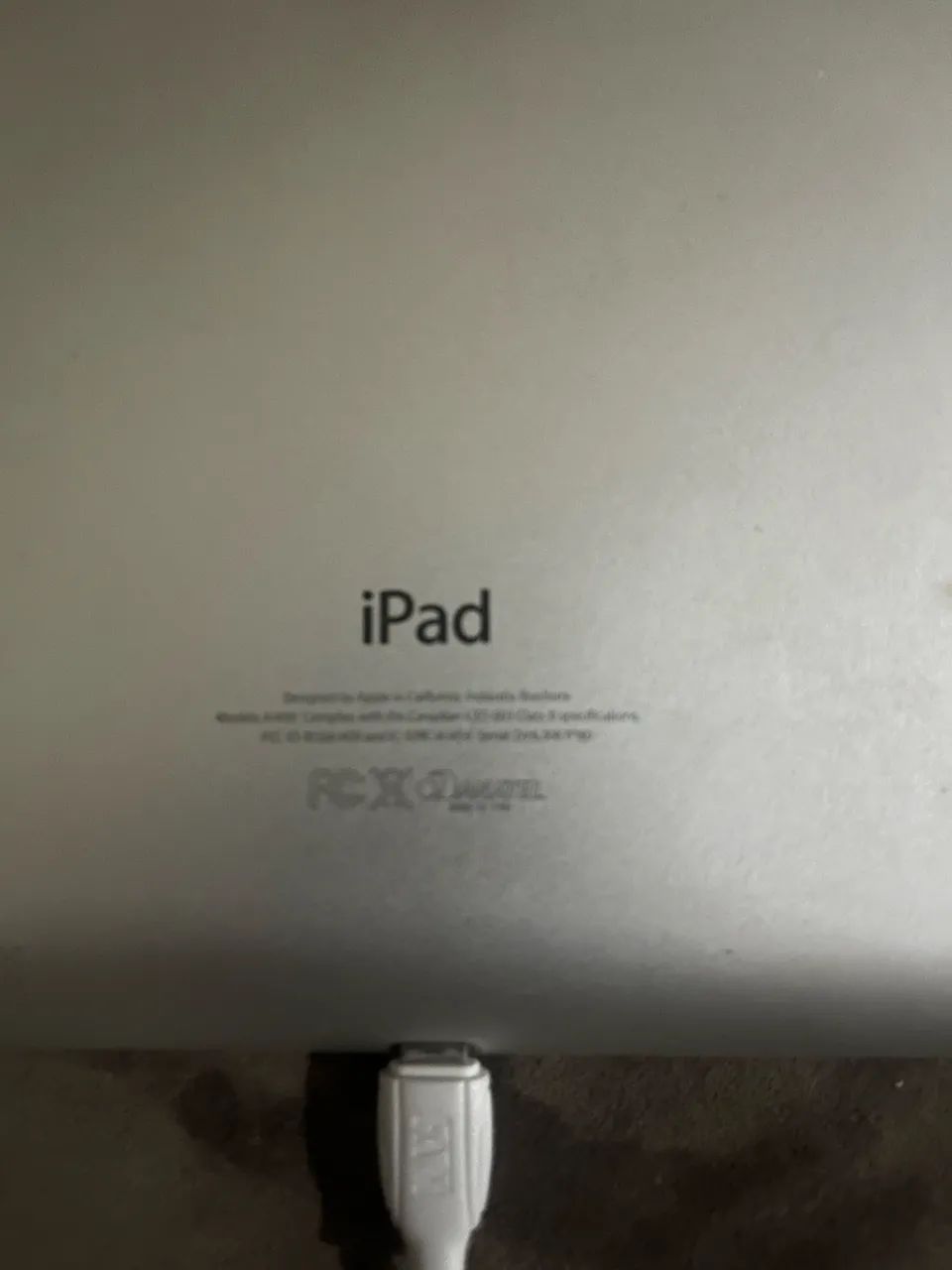 iPad 4th Generation – Good Condition > Functional64297079732354123