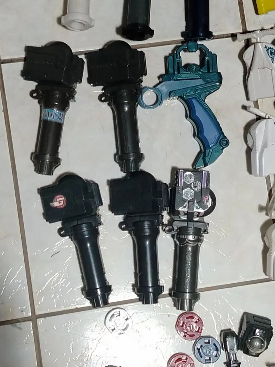 Beyblade Launchers e Grips - Foto 3