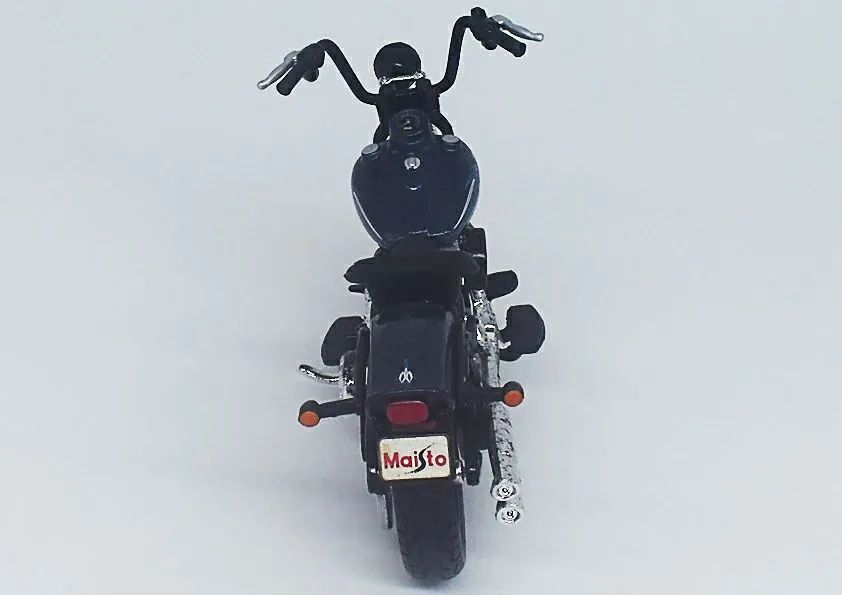 Miniatura da moto Harley Davidson Cross Bones. - Foto 5