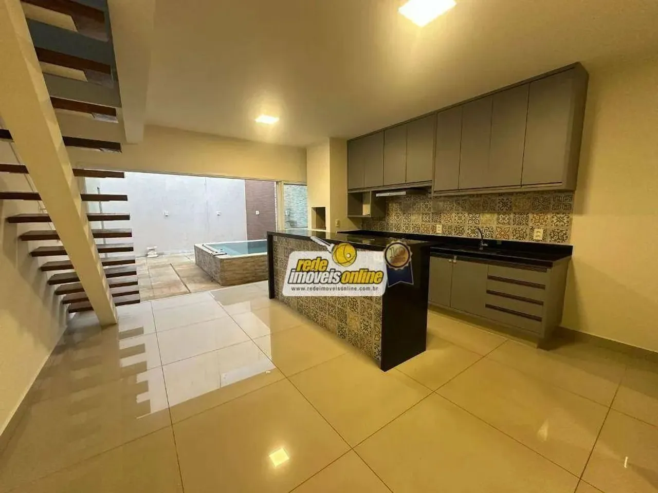 Casa com 3 dormitórios à venda, 126 m² por R$ 1.200.000,00 - Ayat 2 - Uberaba/MG