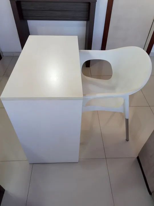 Conjunto Mesa e Cadeira Branca - Foto 5
