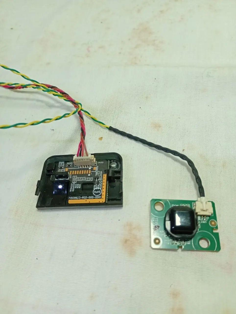 Botão On/Off e Censor CR Tv Aoc 32S5195/78G