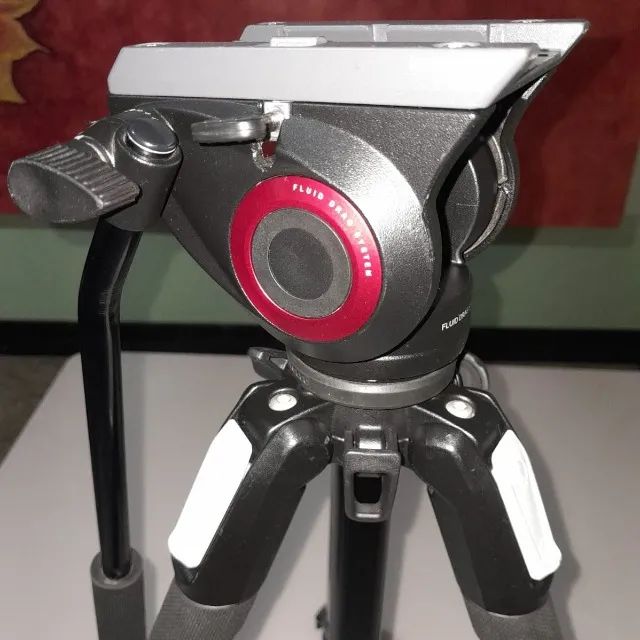 OPORTUNIDADE - Tripé Manfrotto MT190X3 + Cabeça Hidráulica Estabilidade Profissional.