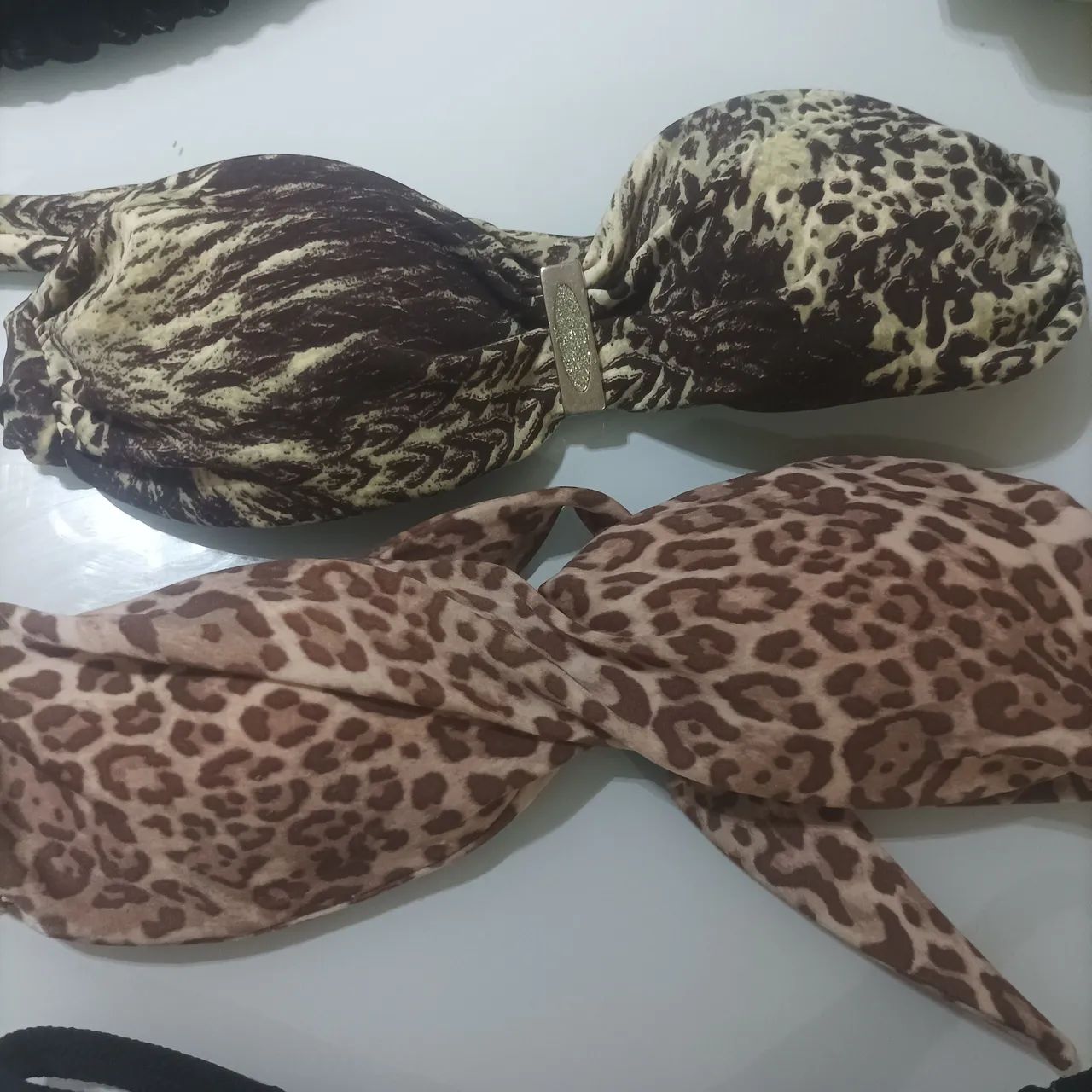 Conjunto de Biquíni Preto e Animal Print - Foto 3