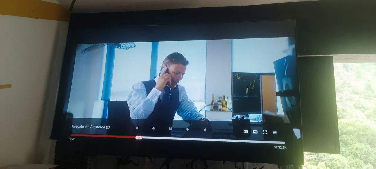 Tv 70" Samsung  - Foto 2