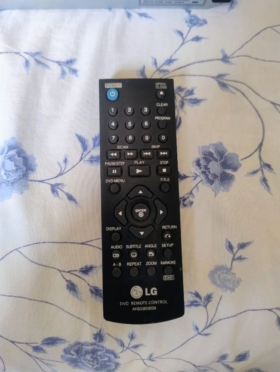 DVD Player LG586 com entrada USB e 2 entradas para karaokê - Foto 4