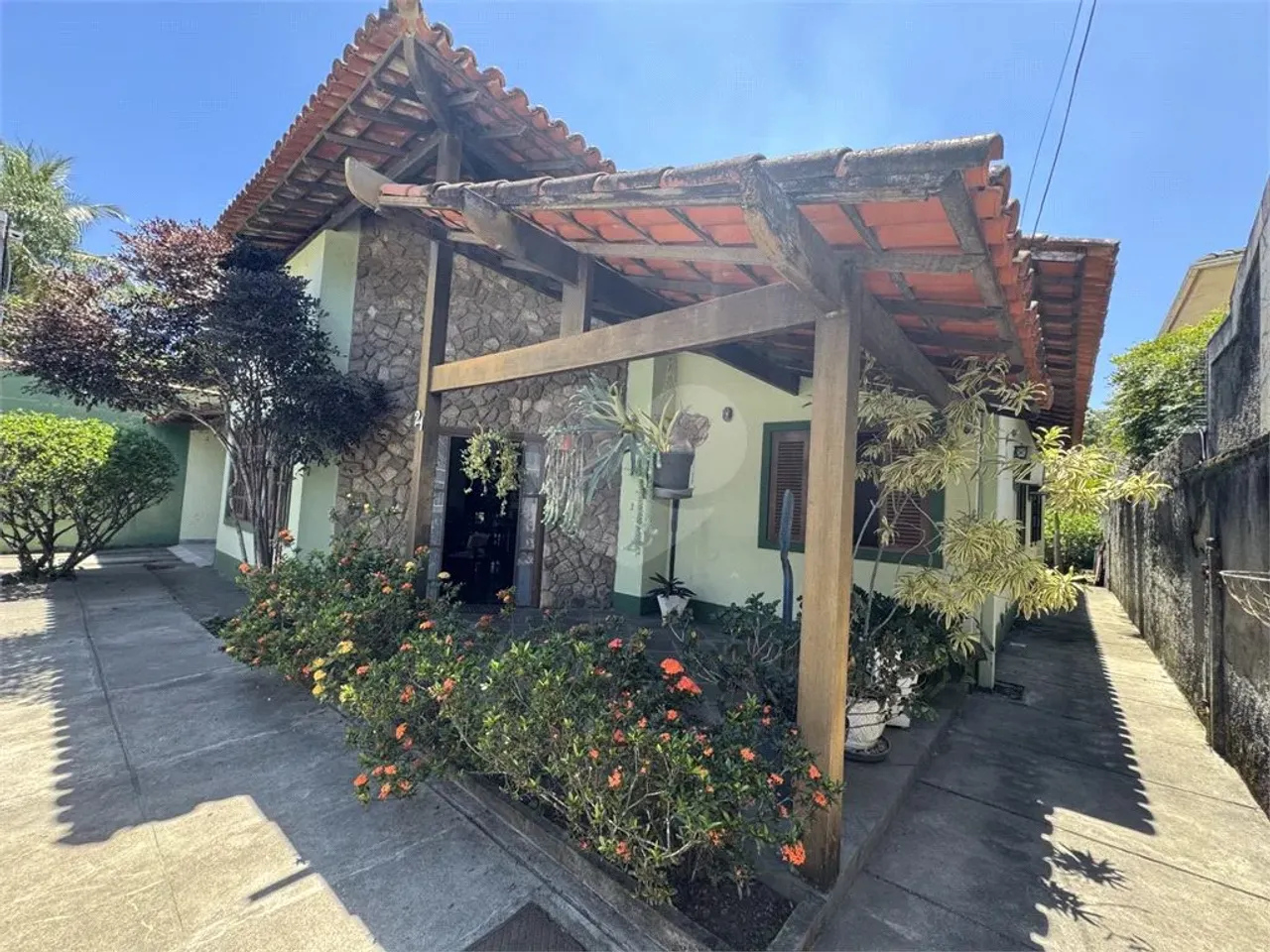 Casa com 3 quartos à venda em Piratininga - RJ