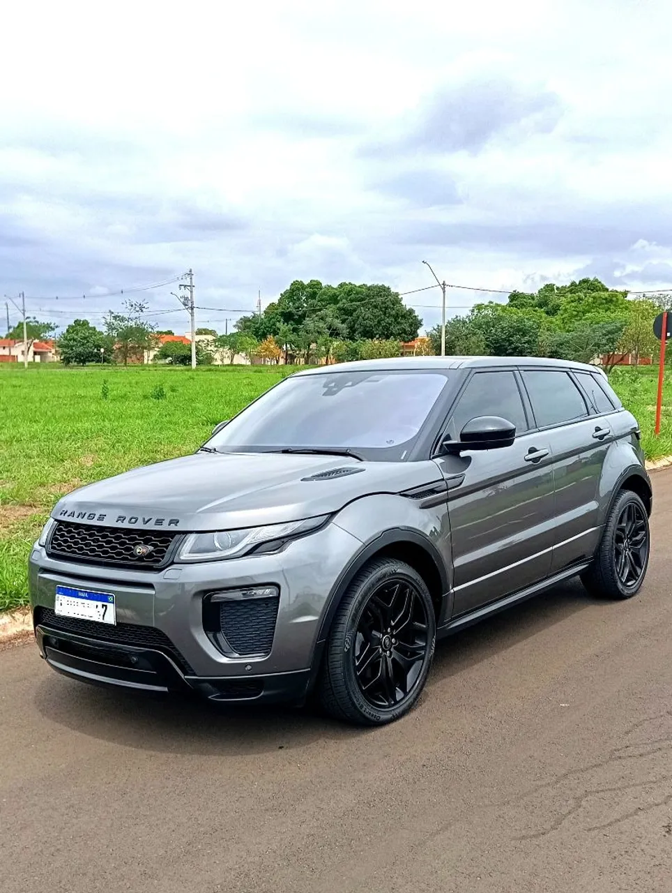 Evoque Dynamic HSE