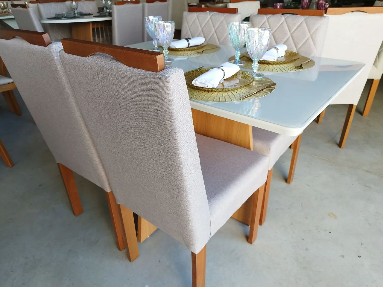 Conjunto Mesa de Jantar 4 Cadeiras - Foto 3