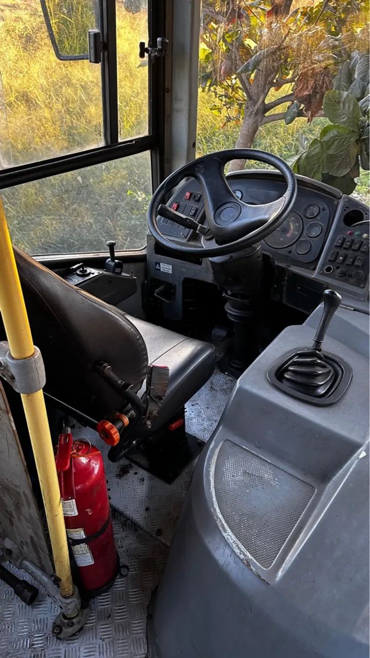 Ônibus Mercedes 2009/2010 1721 - Foto 4