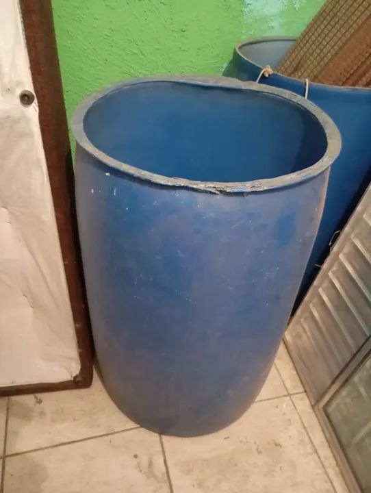 Tambor de água azul 200L - Foto 3