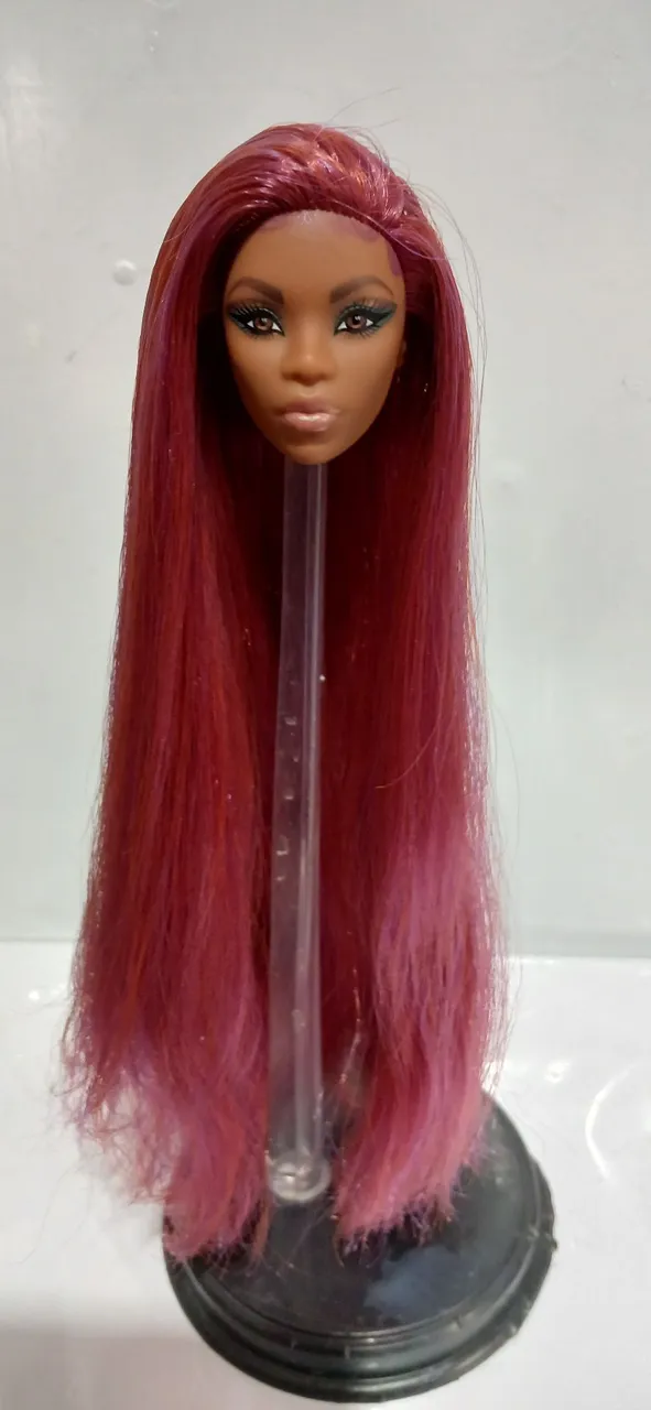 CABEÇA BARBIE LOOKS TAMIKA