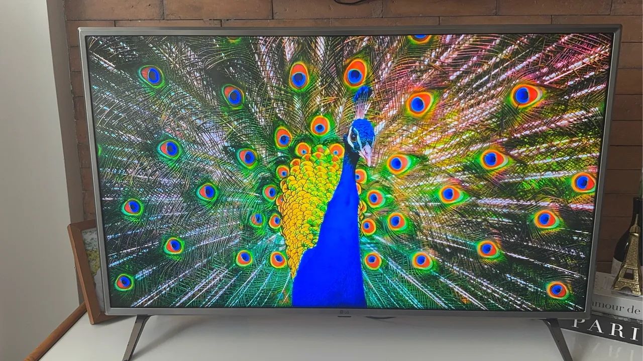 SmartTV LG LED 4K UHD HDR 43?