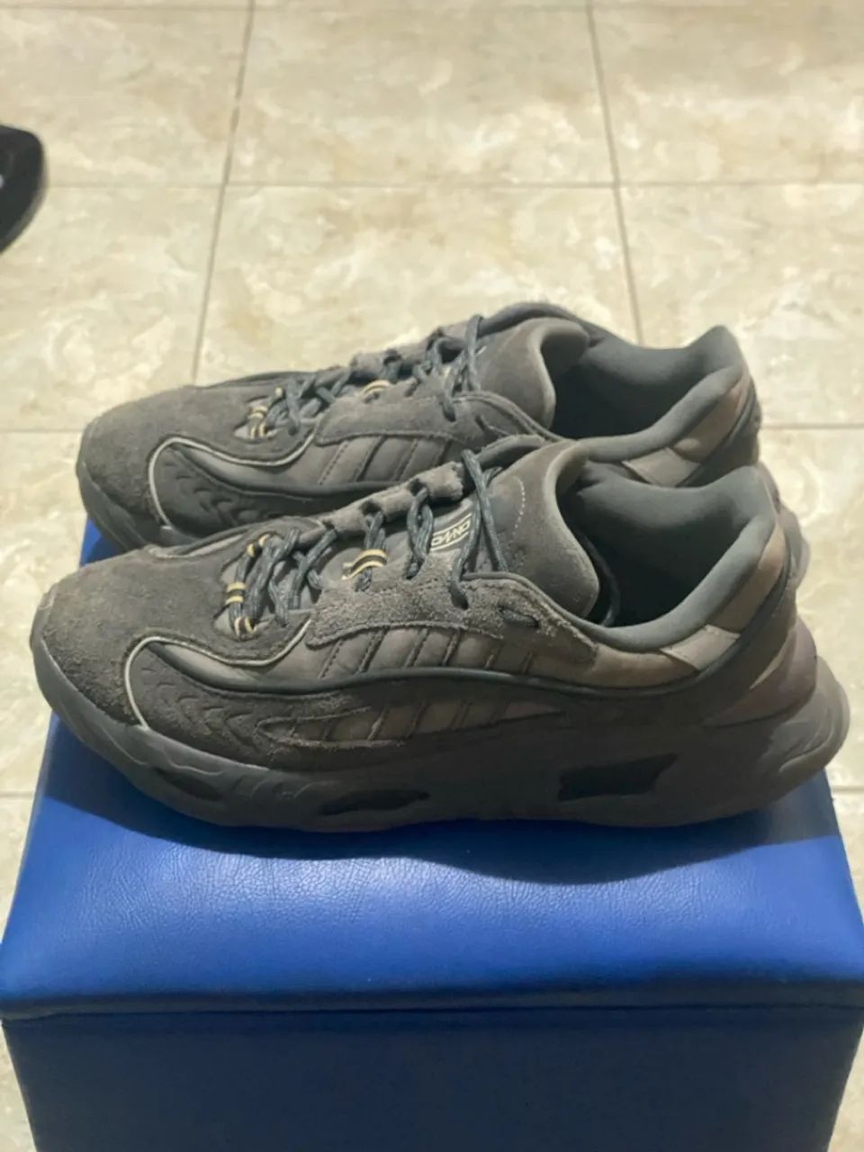 Tênis Adidas Oznova cinza original - n43 - Foto 3