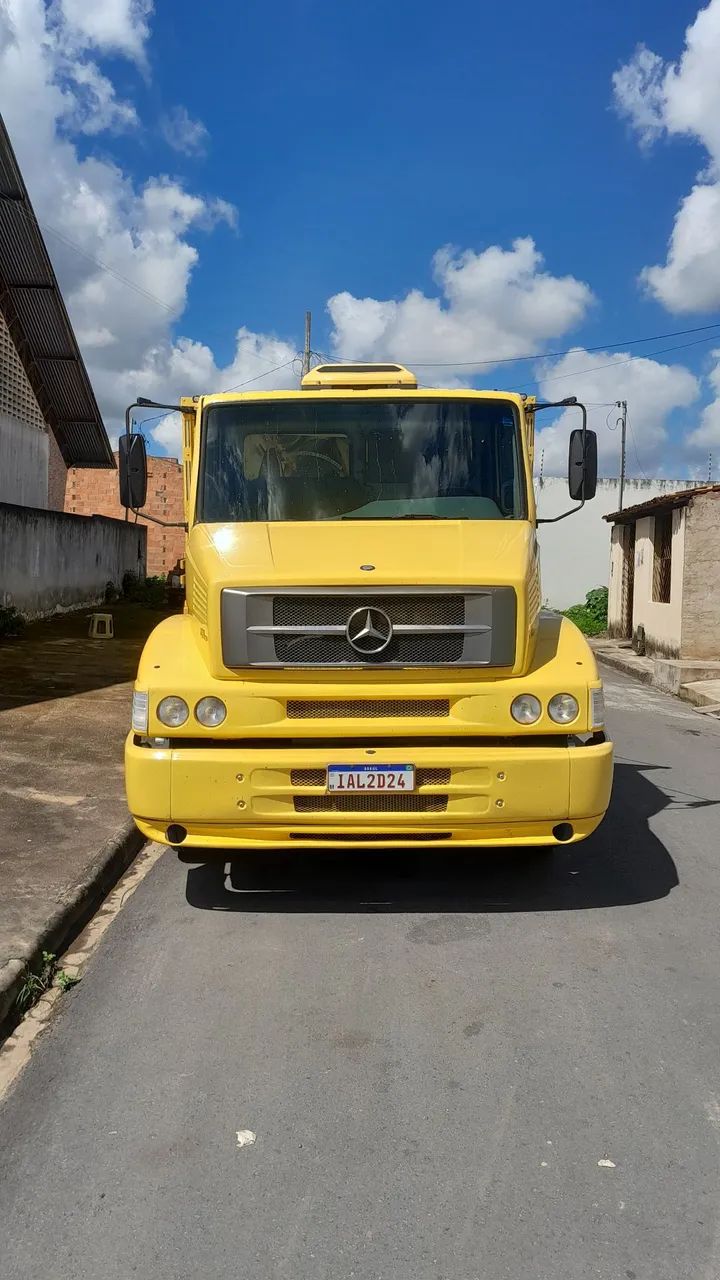 Caminhão L1620 2010/10 