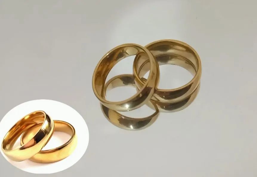 Alianças de ouro 
