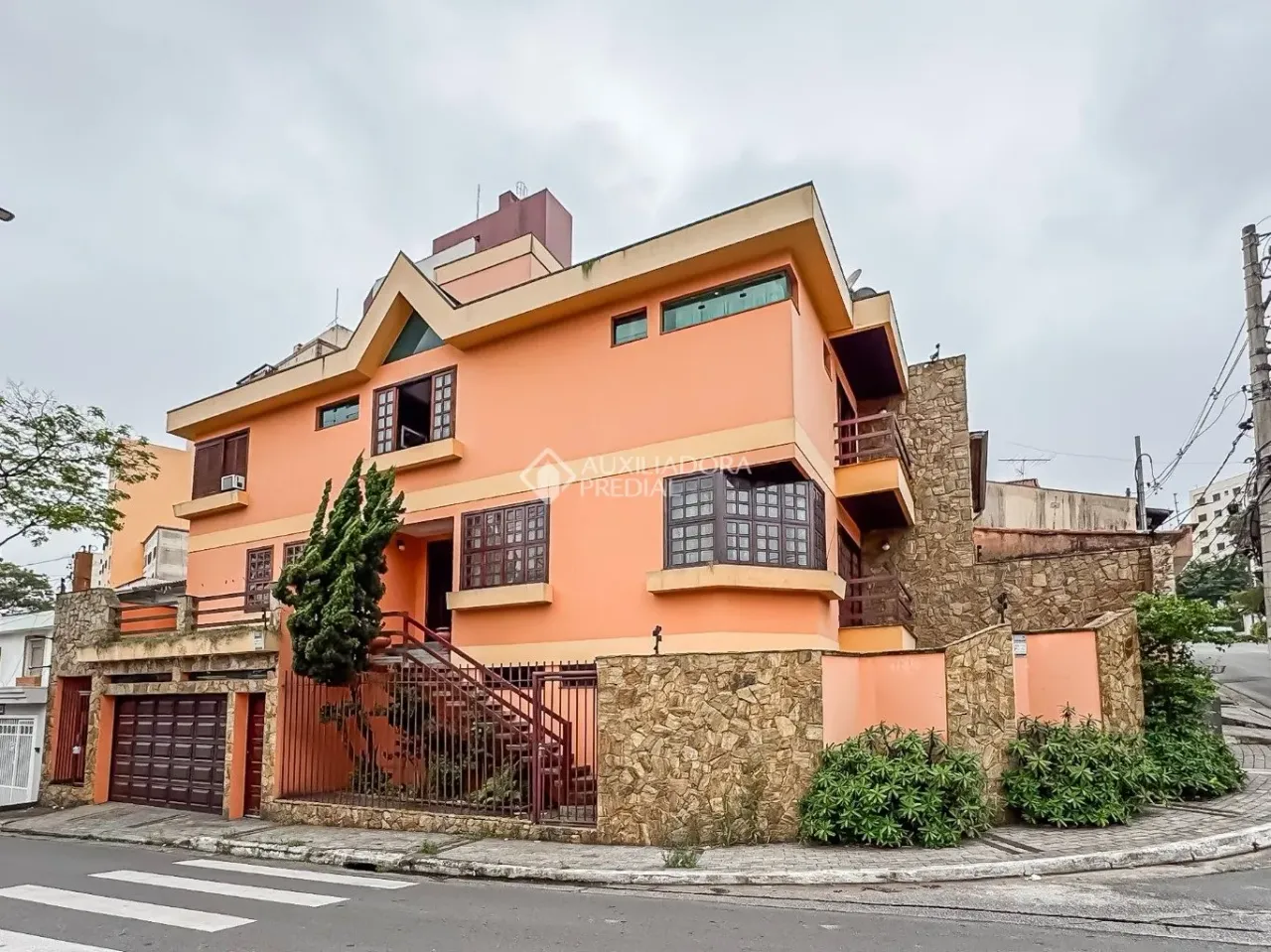Casa Sobrado 3 quarto(s), no bairro Nova Petrópolis